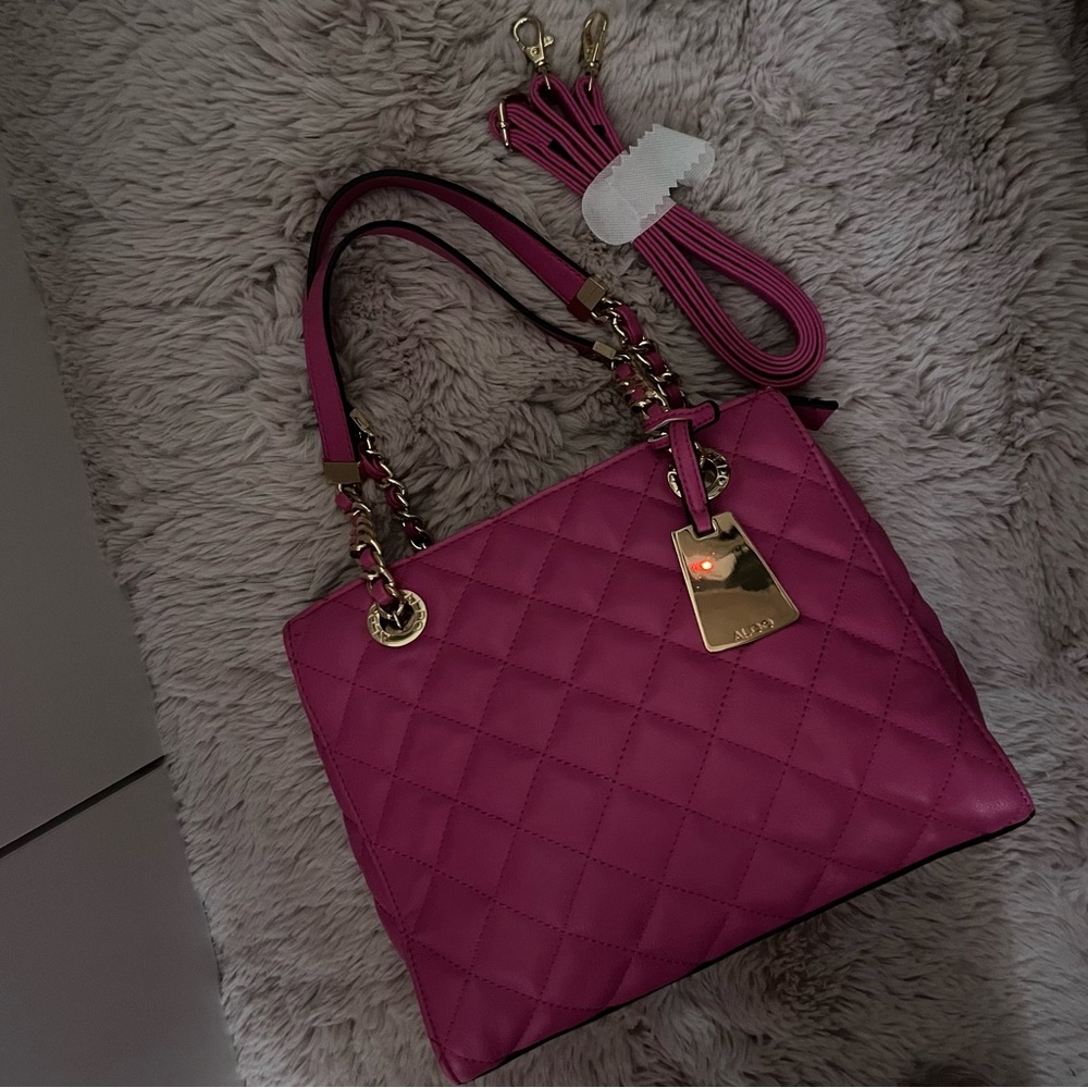 ALDO purse in hot pink & gold accents shoulder/crossbody